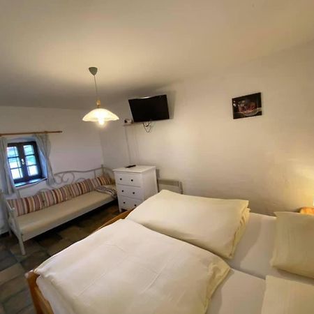 Apartments Mali Raj Dolenci Εξωτερικό φωτογραφία