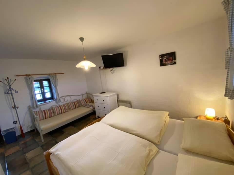 Apartments Mali Raj Dolenci Εξωτερικό φωτογραφία