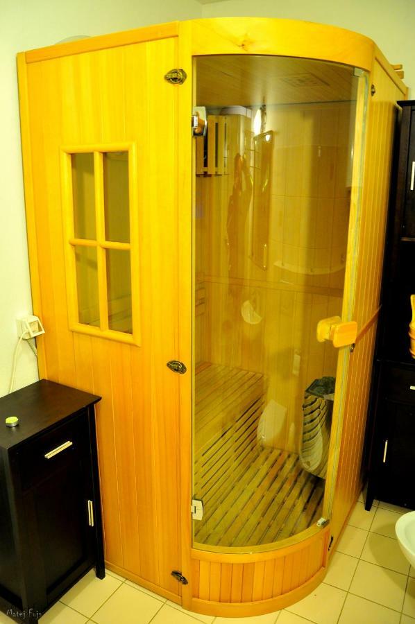 Apartments Mali Raj Dolenci Εξωτερικό φωτογραφία