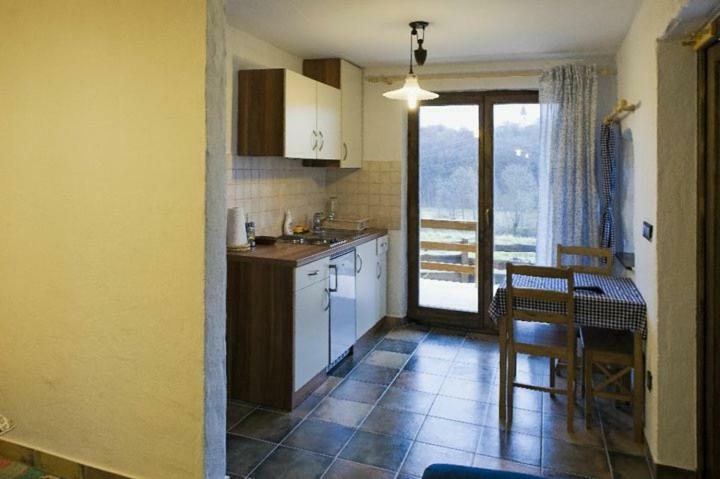 Apartments Mali Raj Dolenci Εξωτερικό φωτογραφία